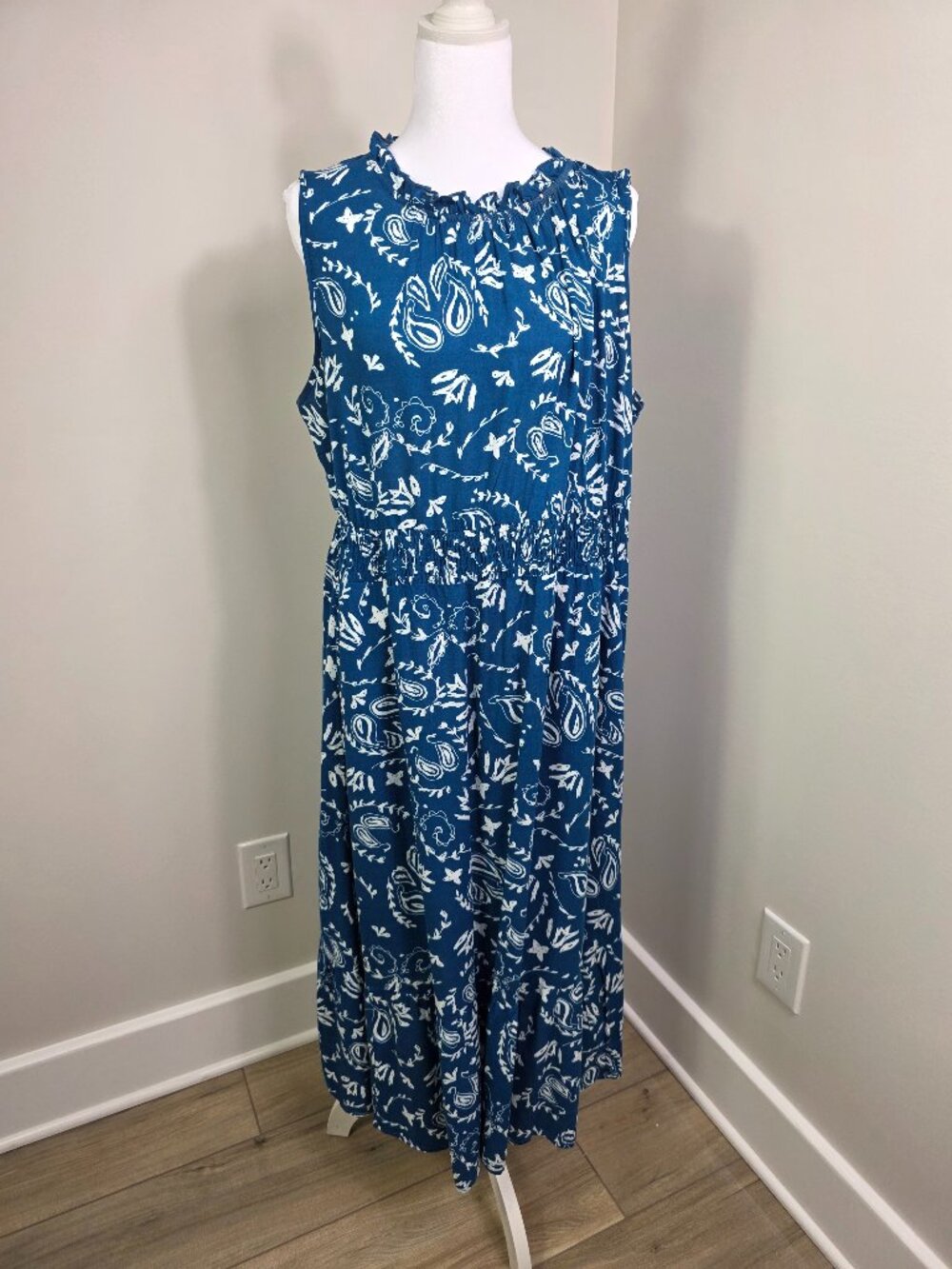 Bloomchic Floral Print Stretchy-Waist Pockets Midi Dress Smocked Neck Size 14/16